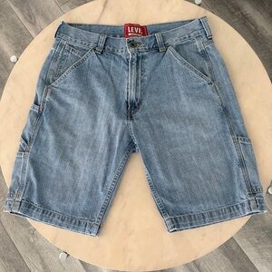 VTG Levi’s Y2K CarpenterJean Shorts Light Wash. 
Mens Size 32